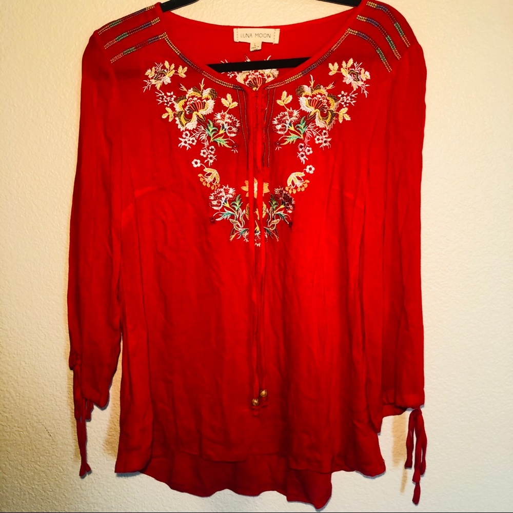 Anthropologie Luna Moon red embroidered blouse lrg